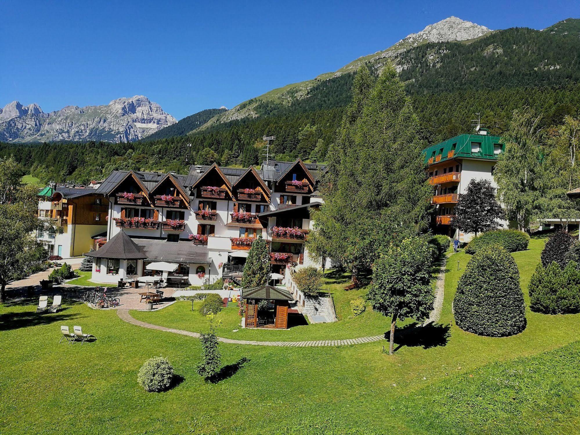 Il Piccolo Dolomiti Resort Андало Экстерьер фото