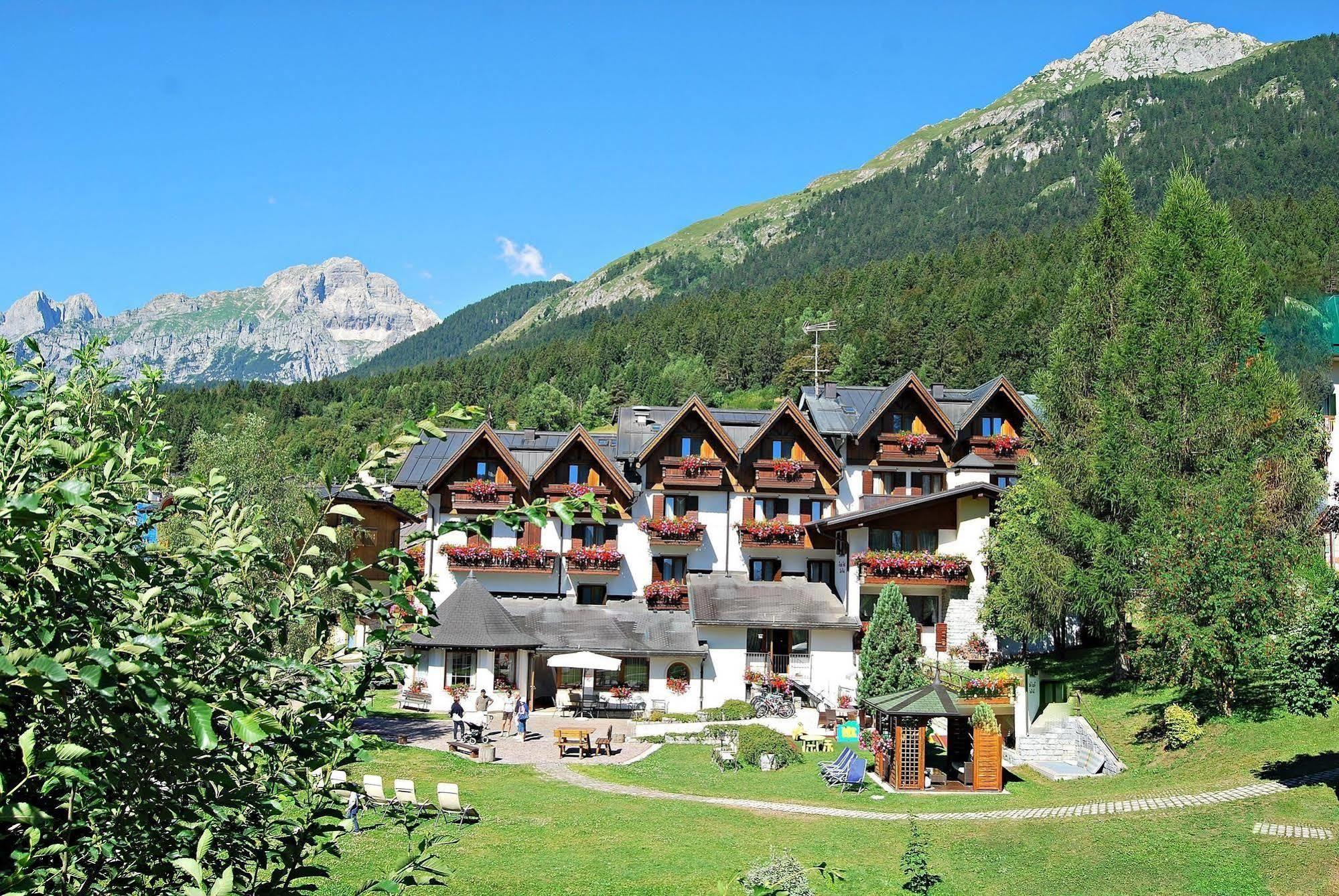 Il Piccolo Dolomiti Resort Андало Экстерьер фото